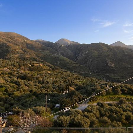 The Mountain House - Authentic Cretan Hideaway - Breathtaking And Nature Views Tourlotí Εξωτερικό φωτογραφία