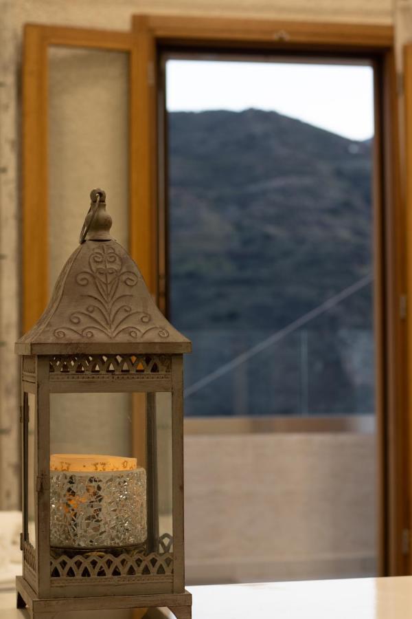 The Mountain House - Authentic Cretan Hideaway - Breathtaking And Nature Views Tourlotí Εξωτερικό φωτογραφία