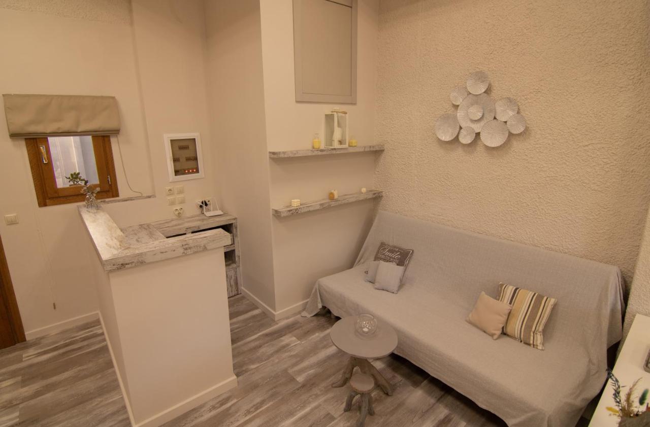 The Mountain House - Authentic Cretan Hideaway - Breathtaking And Nature Views Tourlotí Εξωτερικό φωτογραφία