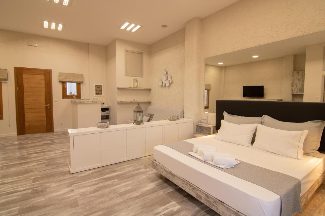 The Mountain House - Authentic Cretan Hideaway - Breathtaking And Nature Views Tourlotí Εξωτερικό φωτογραφία